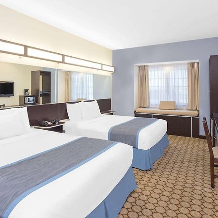 Microtel Inn And Suites San Angelo Exterior photo