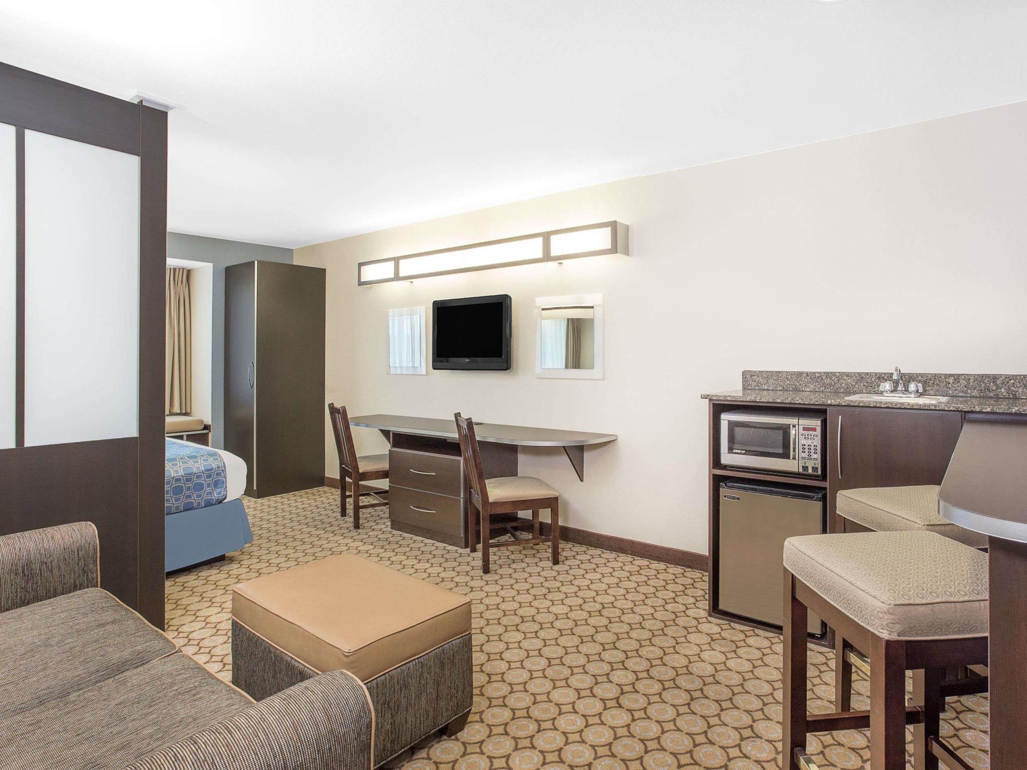 Microtel Inn And Suites San Angelo Exterior photo